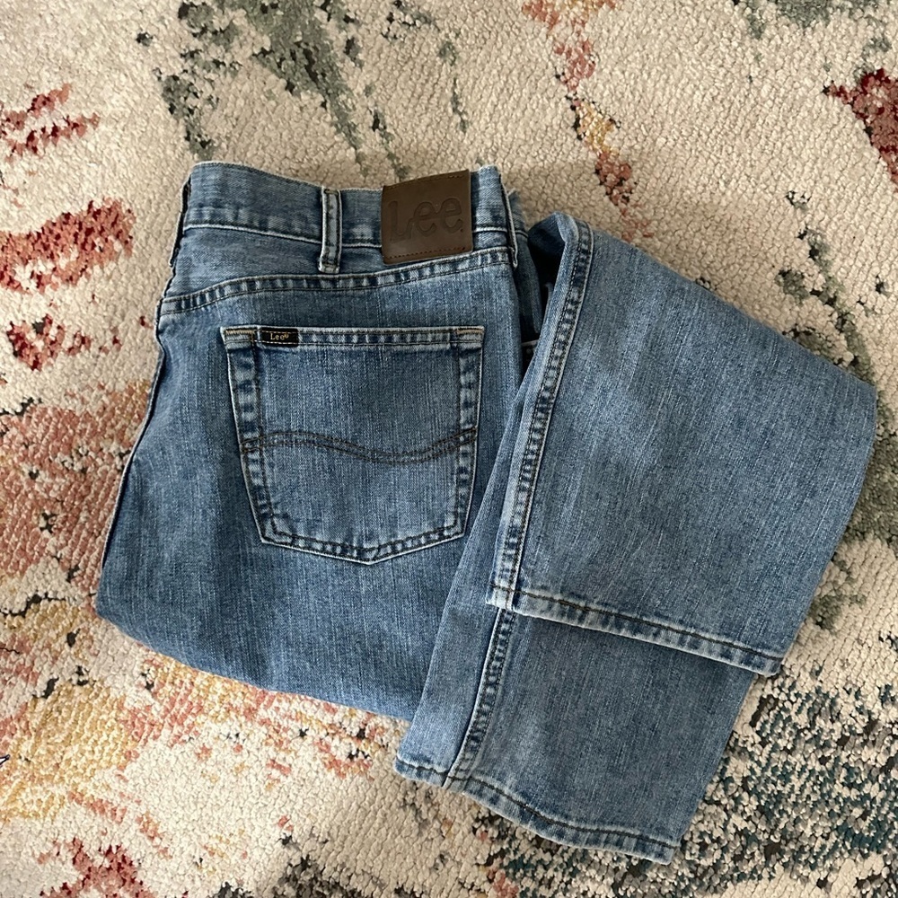 Lee Men's Blue Jeans 38x30 Relaxed Fit Heavy Cotton